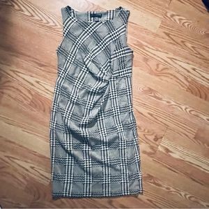 A Pea in a Pod Houndstooth Dress